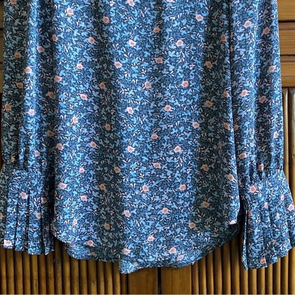 LOFT Long Sleeved Blouse - Picture 5 of 7